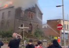 Brand in Kerk in Wales: Twee Pakistaanse Migranten Aangehouden (video)