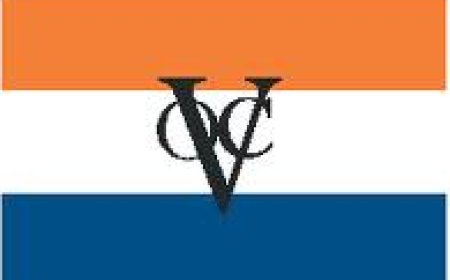 Onacceptabele Opmerkingen van Minister Van Oosten over Hooligans en de Prinsenvlag